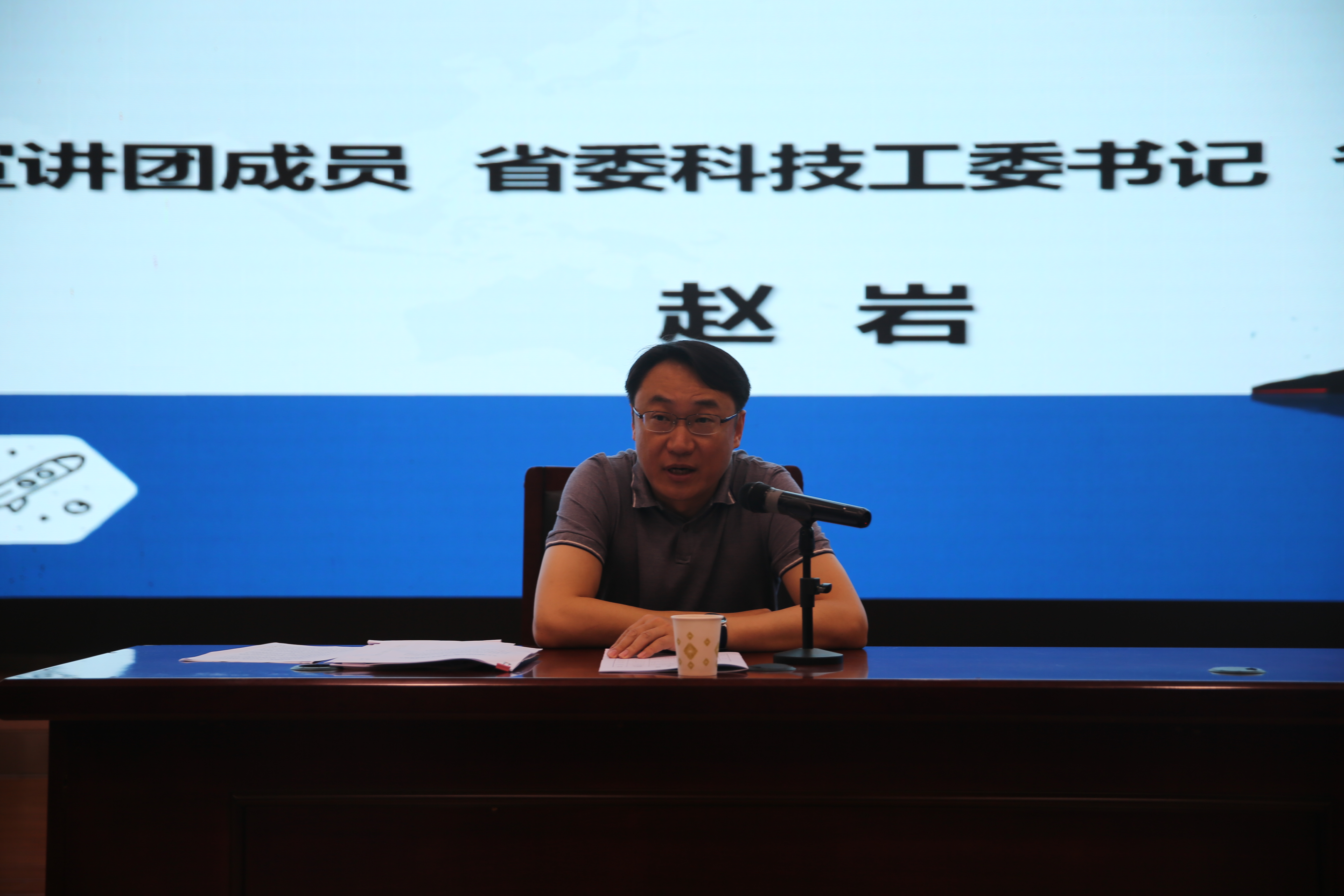 1590374275951057789.jpg 微扑克