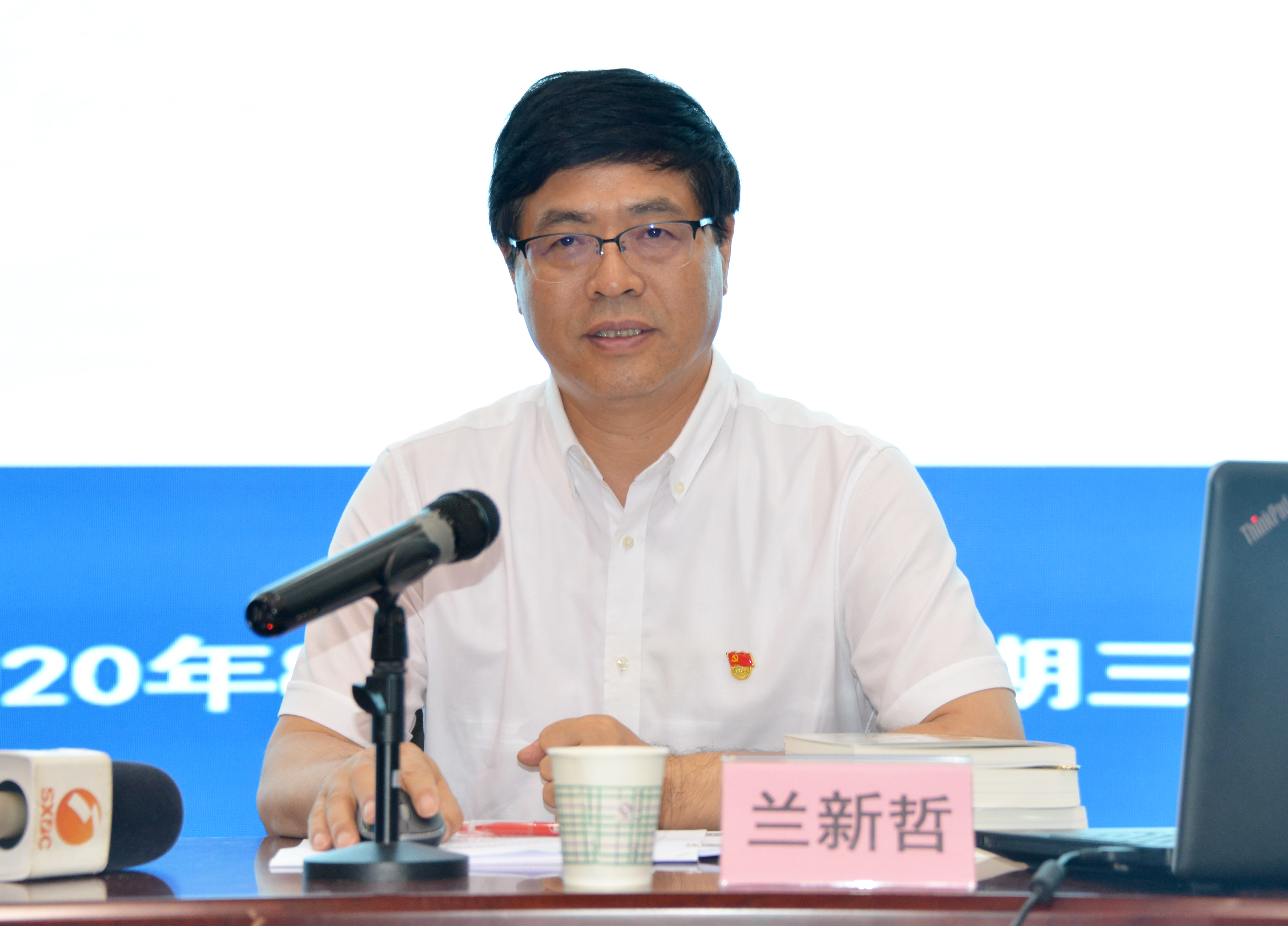 1598518220453000410.jpg 微扑克