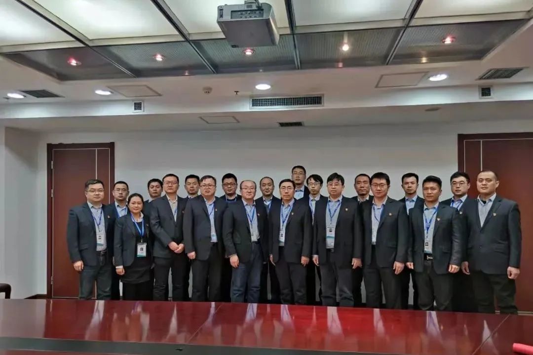 1659417493393090166.jpg 微扑克